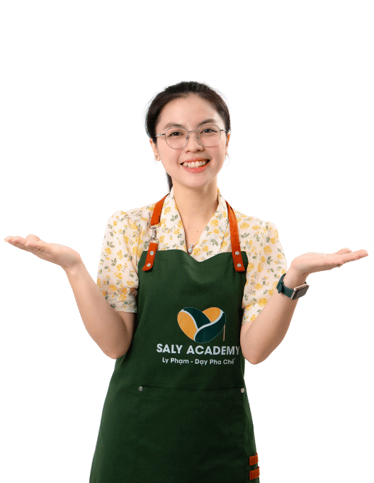 Cô Ly Phạm, giảng viên pha chế và đồng sáng lập SaLy Group
