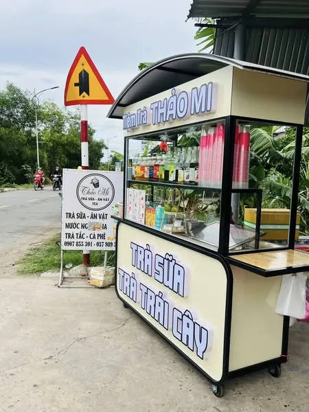 Xe đẩy bán trà sữa, topping của học viên sau khóa học